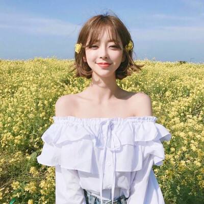 伊朗称向美航母发射导弹